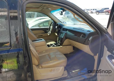 2007 GMC Yukon Xl 1500 Denali z USA, uszkodzony, nr VIN 1GKFK66807J226665